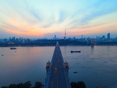 武漢長江大橋