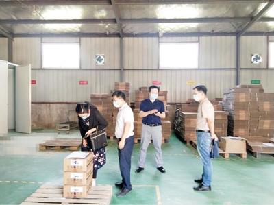 武漢市農(nóng)業(yè)農(nóng)村局蒞臨我司指導(dǎo)工作 我司“飼添產(chǎn)品”全系對(duì)標(biāo)核檢獲好評(píng)